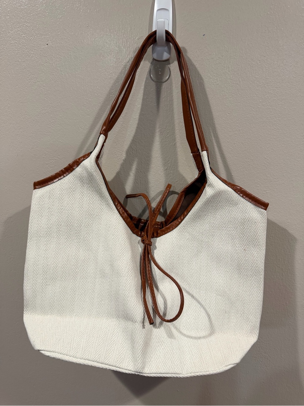 New Lot 4 Bags Women's Cream Canvas Tote with Brown Trim